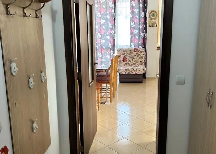 в риф 2 Apartman Burgasz